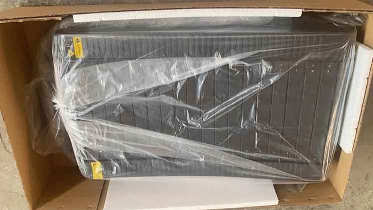 detail of home curved treadmill