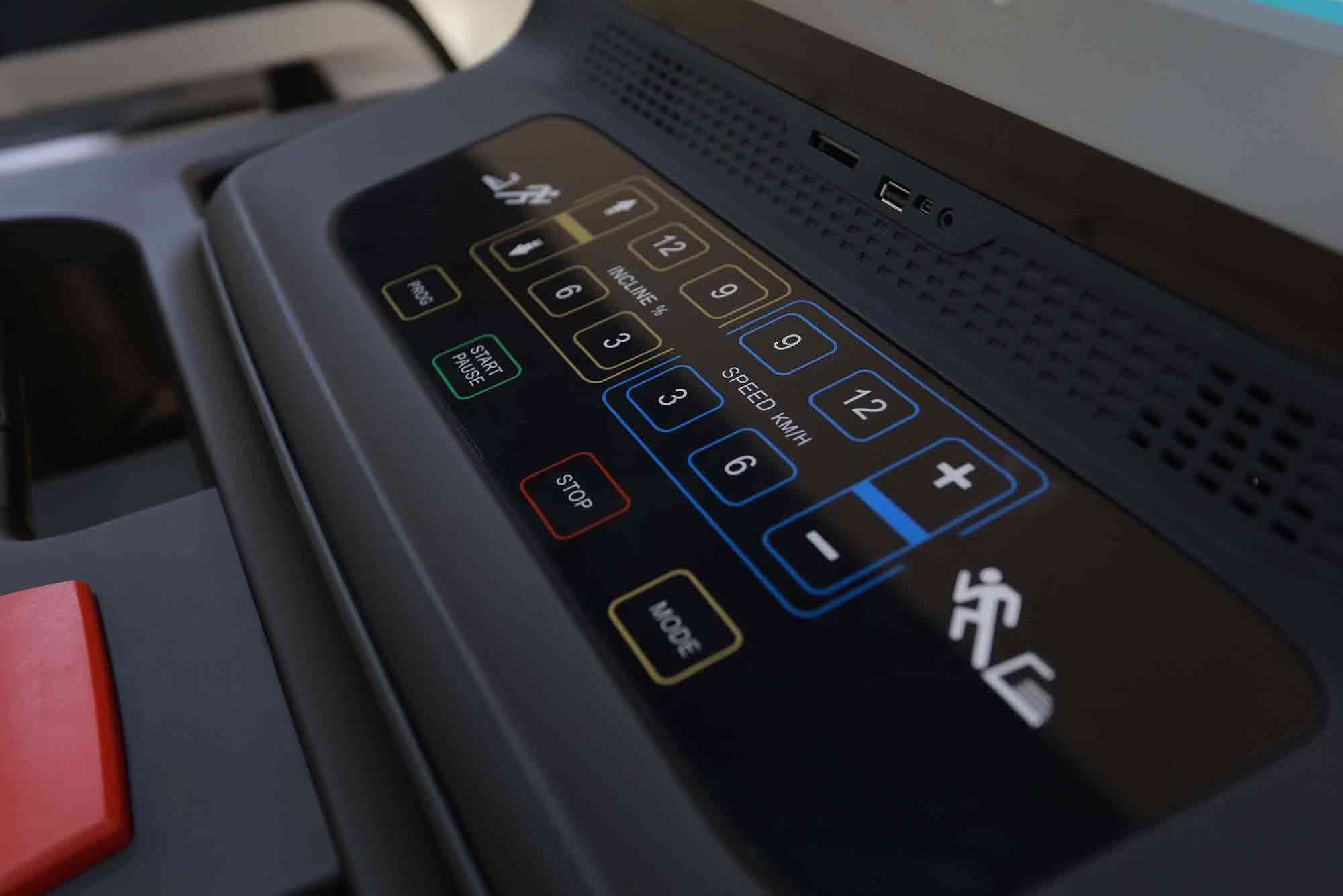 commercial treadmill - SD-880 - detalle 4