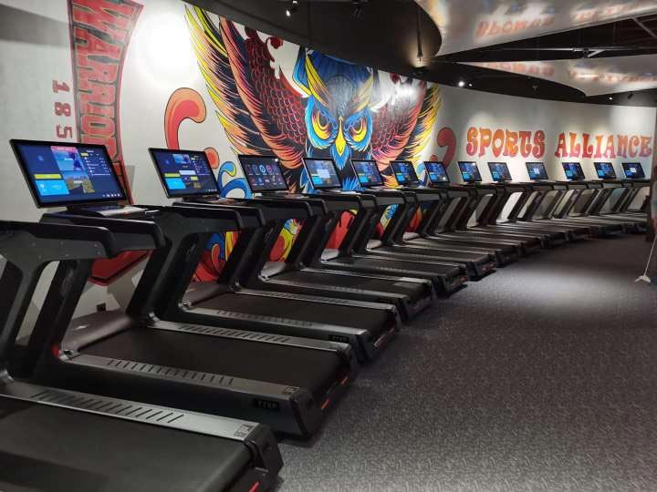 How to maintain the commercial fitness equipment i
